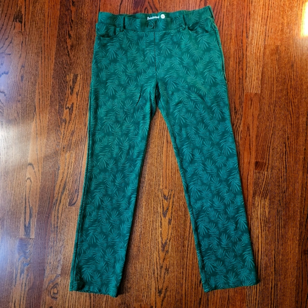 Straight-Leg 7-Pocket Dress Pant Yoga Pants (Cabana)